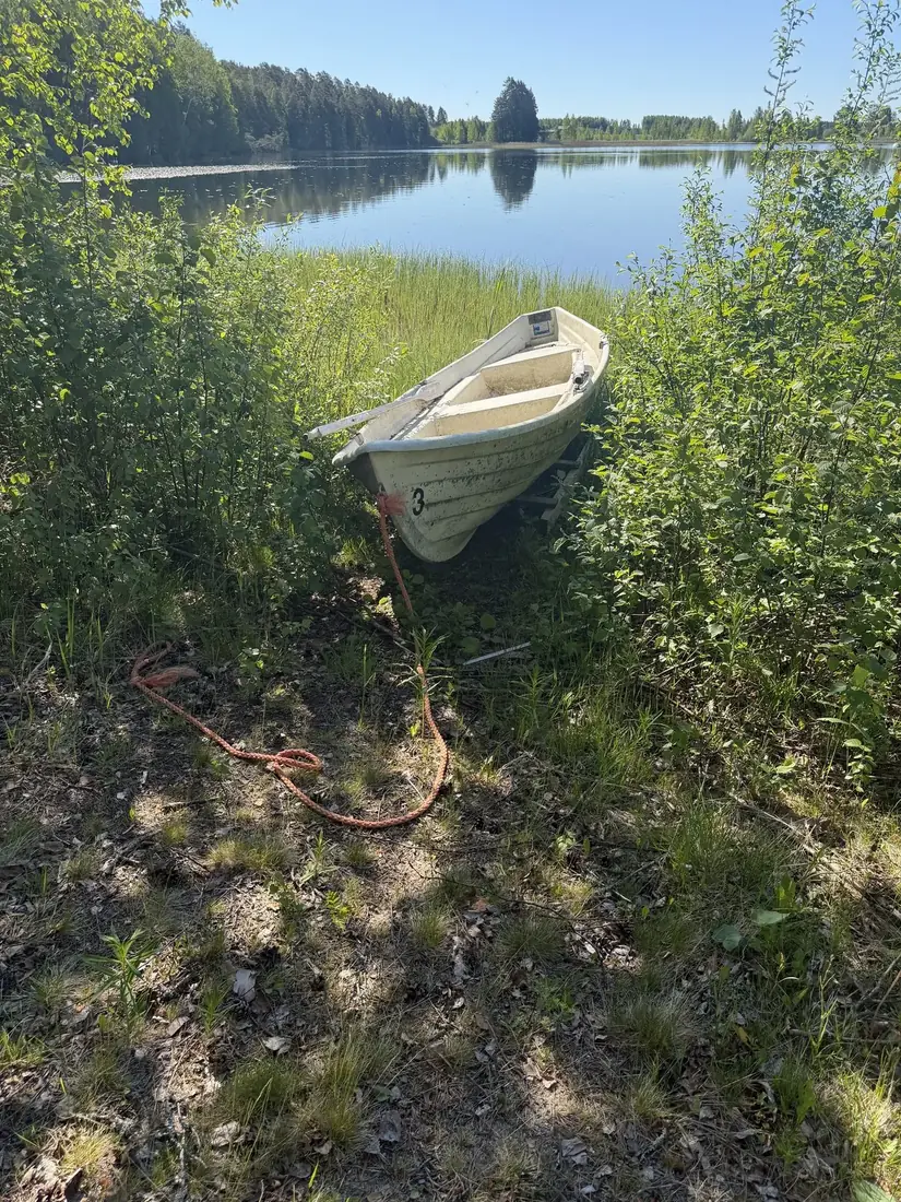 Lampi ja soutuvene